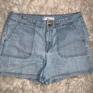90s Tommy Hilfiger shorts